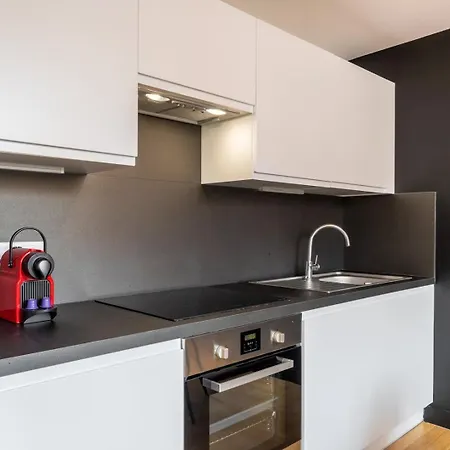 Vieux - Beautiful Neat And Bright Apartamento